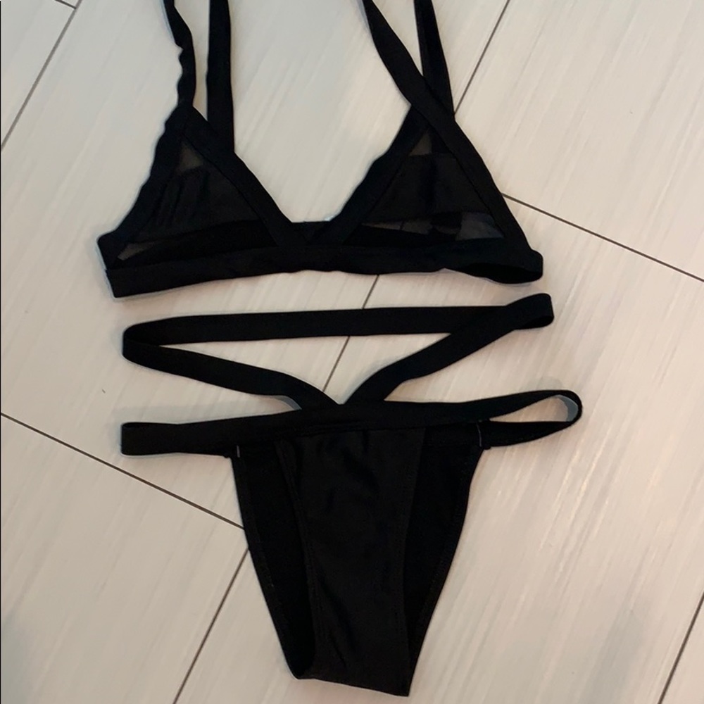2 pc. Good Condition